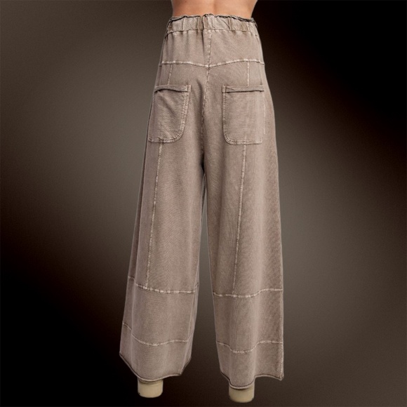 EASEL "Select Comfort" Premium Mineral Washed Wide Leg Pants Raw Hem Seam Detail - Picture 5 of 16
